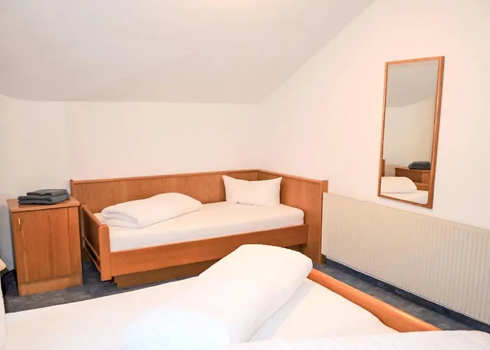 Subretta-5 By Interhome